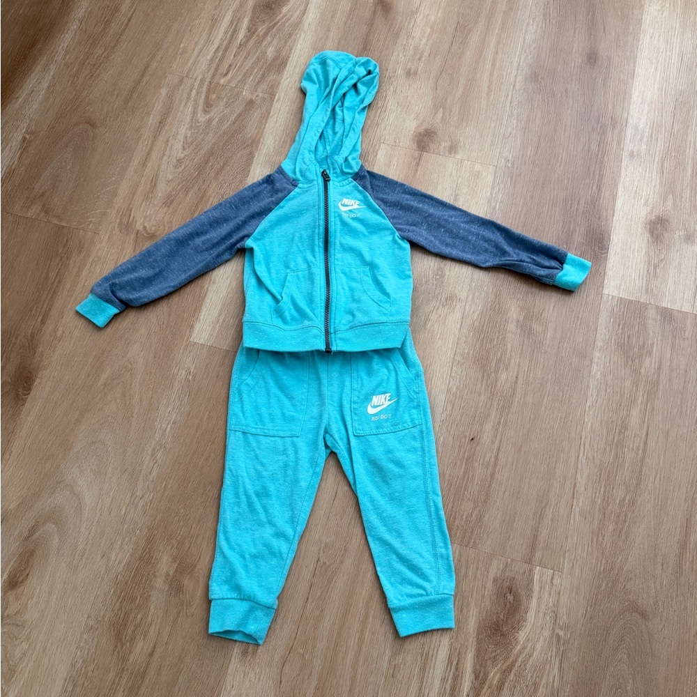 Nike Aqua Blue Kids Apparel